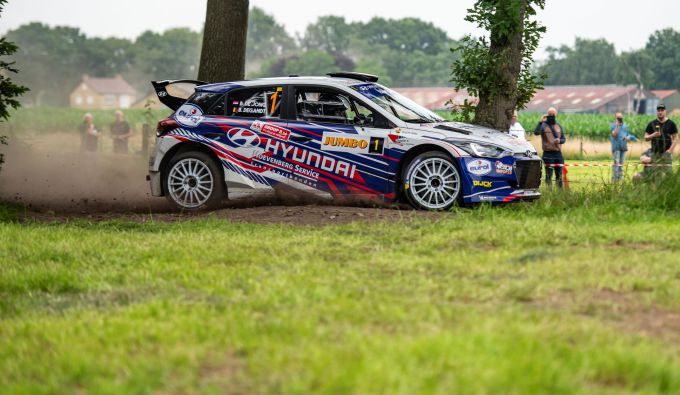 BOB DE JONG RALLYING - Bob de Jong en Bjorn Degandt op weg naar de zege in de GTC Rally