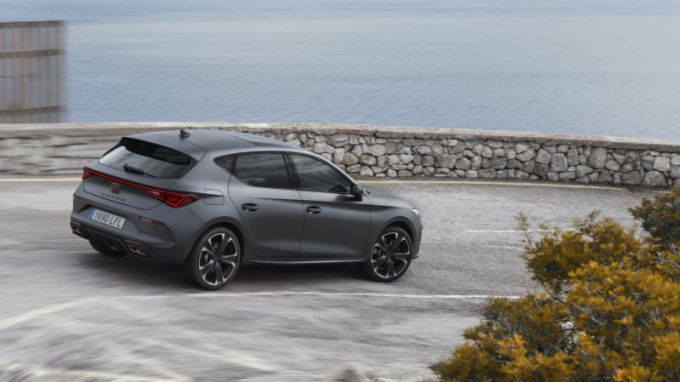 Topscore voor CUPRA Leon e-HYBRID in strenge Euro NCAP-test