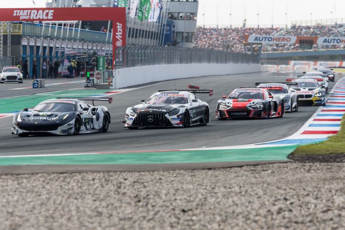 DTM Assen 2021 felle strijd aan de kop