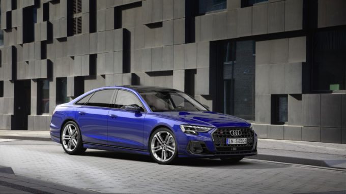 Vernieuwde Audi A8: representatieve looks en innovatieve technologieën in het topsegment