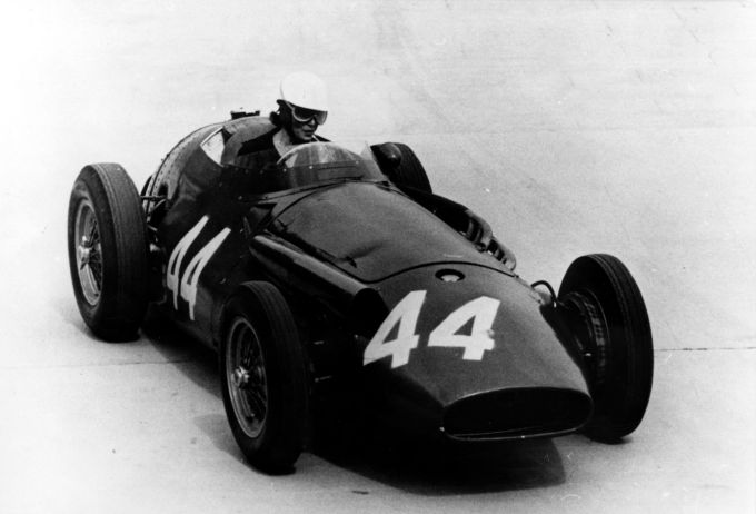 Maria Teresa De Filippis eerste vrouw die zich kwalificeerde voor een Formule 1 Grand Prix