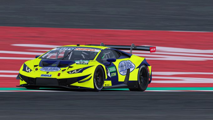DTM 2022 Nicki_Thiim Lamborghini Hurácan GT3 EVO T3 Motorsport 3