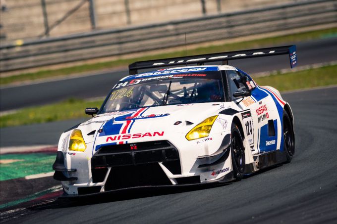 Team RaceArt Nissan 3