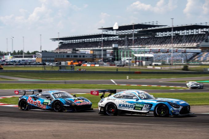 Voorbeschouwing DTM grid Lausitzring Turn 1 nr5