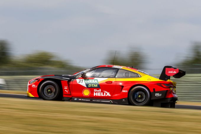 De_nieuwe_BMW_M4_twee_overwinningen_op_de_Lausitzring
