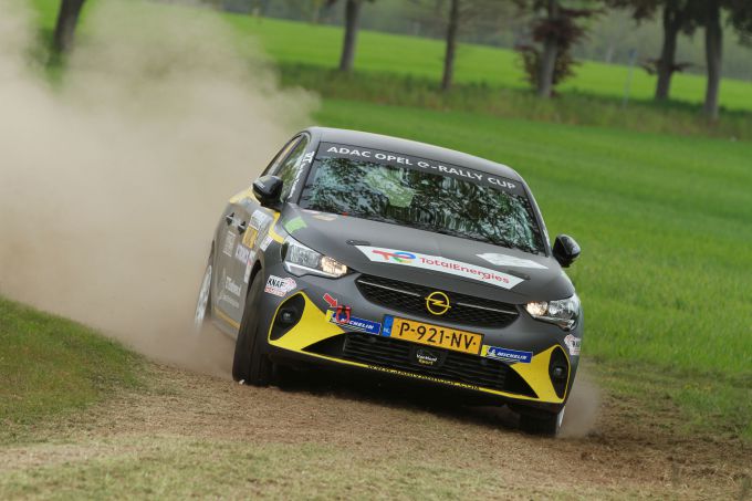 Jari van Hoof negende in leerzame ADAC Rallye Stemweder Berg