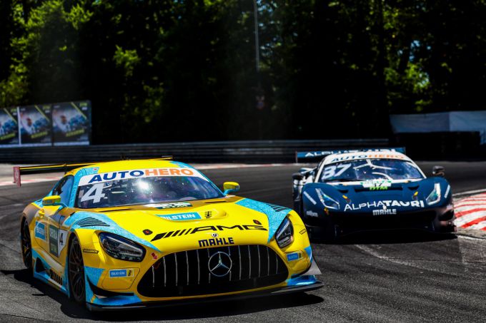 L._Stolz_GER_Mercedes-AMG_Team_HRT