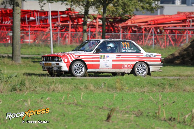 111_Rob_Kroot_NLD_Barry_Janssen_NLD_BMW_325i_HGT RX foto Peter Vader