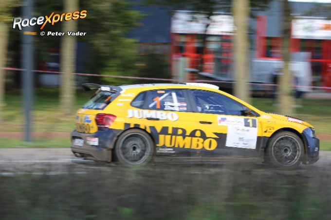 Van_den_Heuvel_Dockx_VW_Polo_RX_logo_Peter_Vader 4