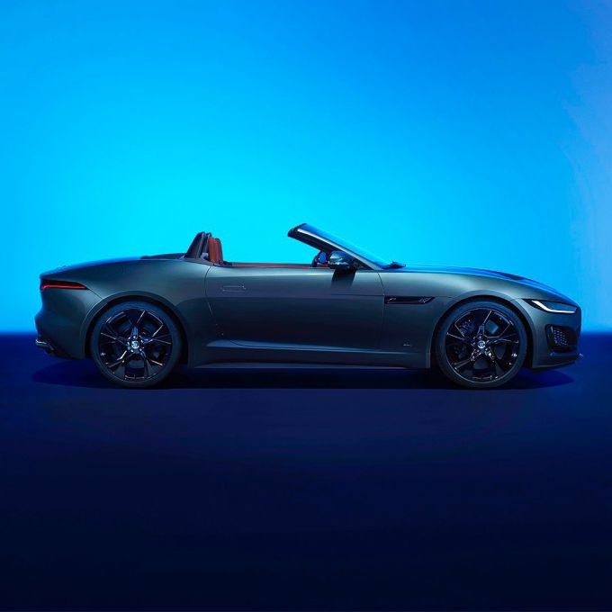 Jaguar F-Type 75 2023 4