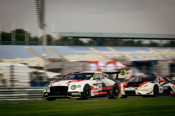 Supercar Madness TT Circuit Assen Roger Grouwels Bentley GT3 3
