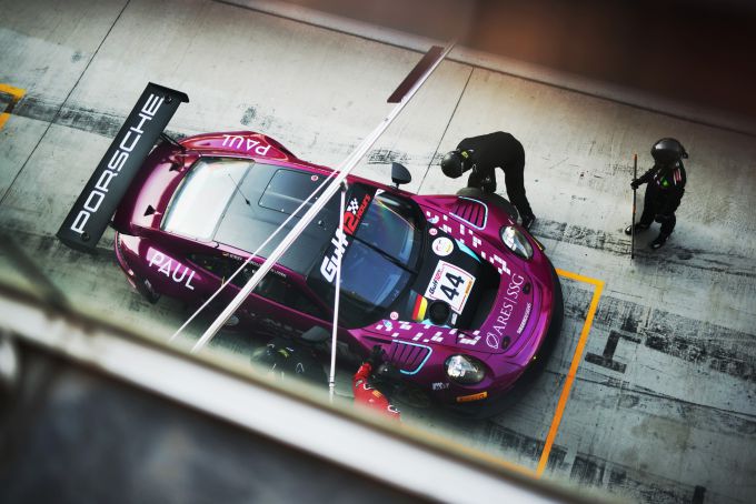 Gulf 12 Hours Yas Marina Nr44 Porsche