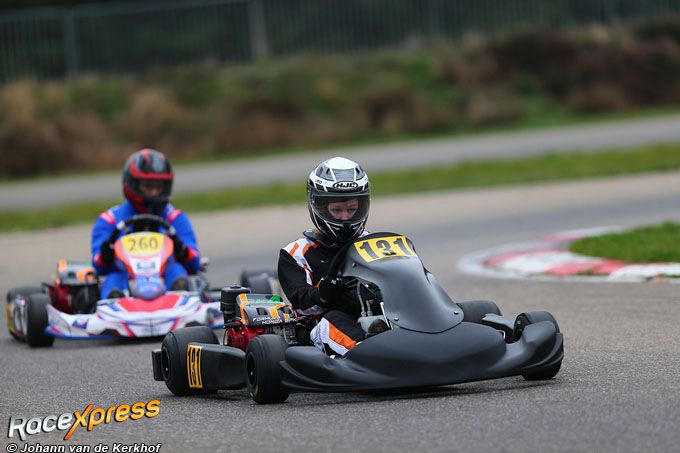 Rosanne den Drijver wint op Karting Genk