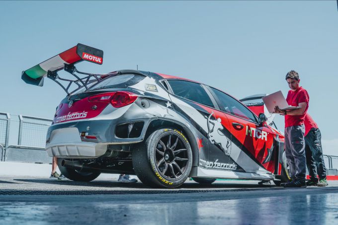 Romeo Ferraris Alfa Romeo Giulietta TCR 100% elektrisch foto 2