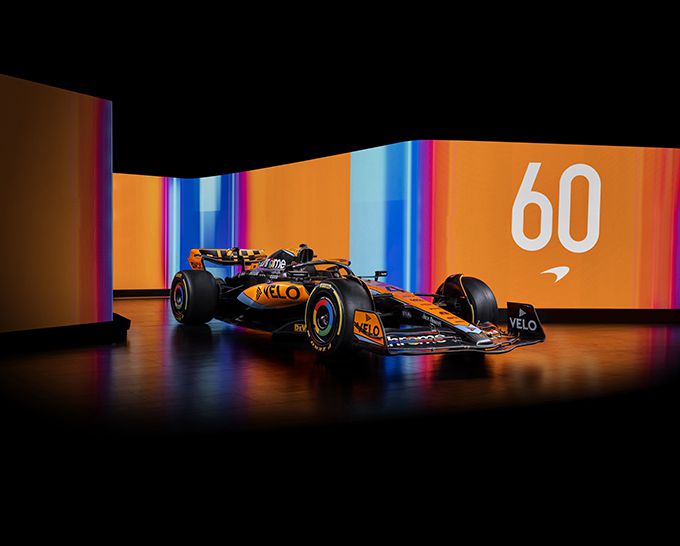 McLaren MCL60