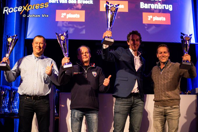 Huldiging Supercar Challenge kampioenen seizoen 2022
