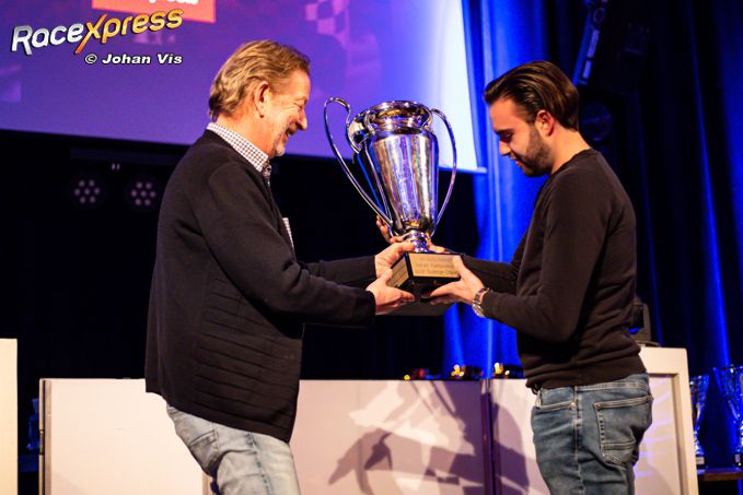 Huldiging Supercar Challenge kampioenen seizoen 2022