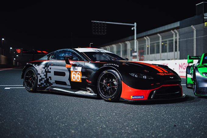 Aston Martin Vantage