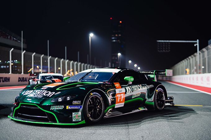 Aston Martin Vantage
