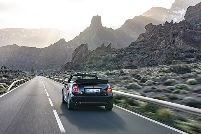 Mini Cooper SE Cabriolet