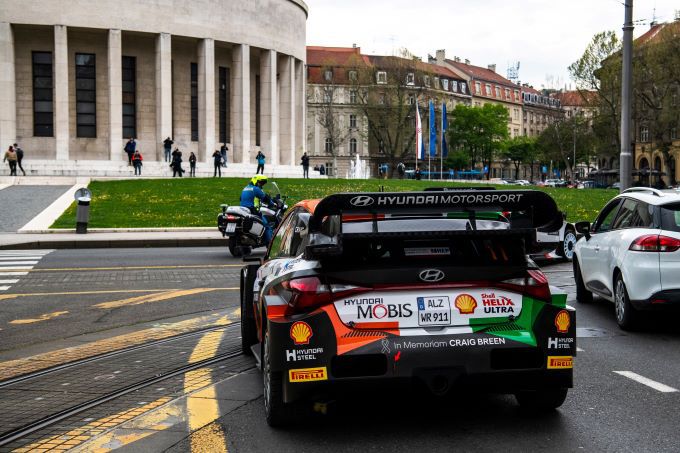 Hyundai_tribute_to_Craig_Breen_city_center