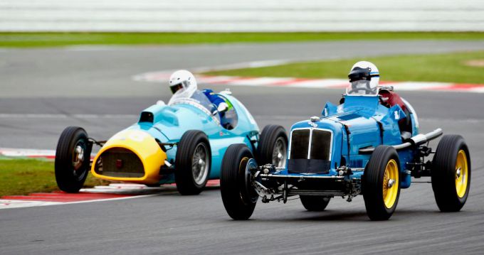 Silverstone 75th Anniversary Grand Prix Trophy foto 8