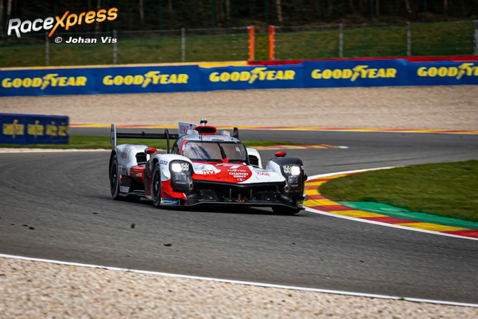 Toyota #7 Mike Conway, Jose Maria Lopez en Kamui Kobayashi