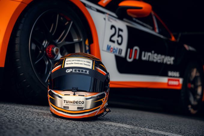 Nieuwe helm Larry ten Voorde 2023 4