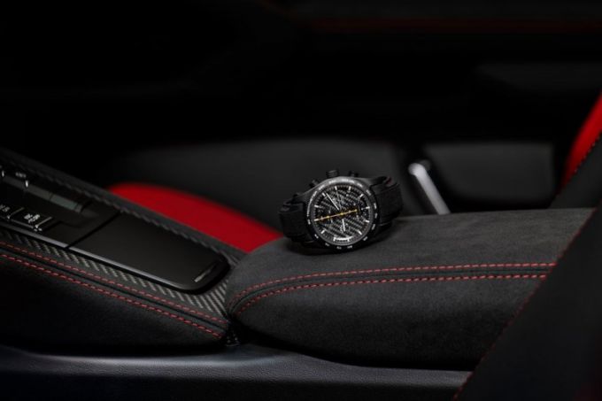 Porsche 718 Spyder RS foto 8