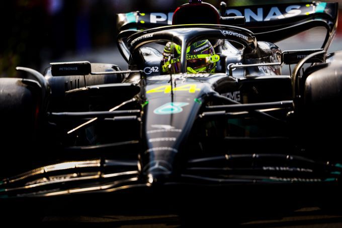 Lewis_Hamilton_cockpit_track GP Miami 2023