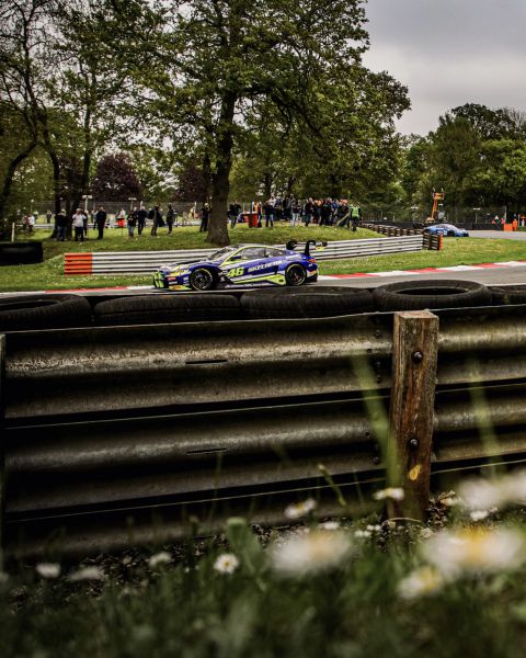 Valentino_Rossi_BMW_M4_GT3_Brands_Hatch