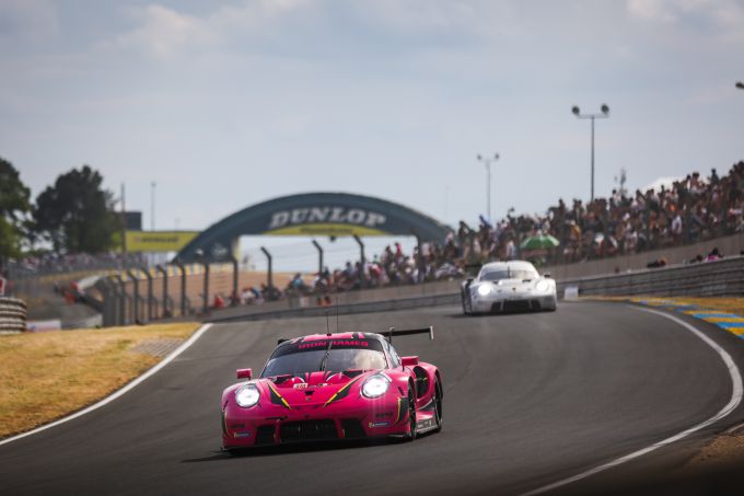 24H Le Mans 2023 Porsche Iron Dames leider LMGTE AM
