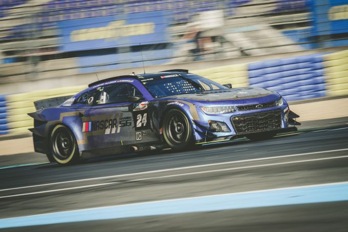 #24 Chevrolet Camaro ZL1 | Hendrick Motorsports | Jimmie Johnson/Mike Rockenfeller/Jenson Button