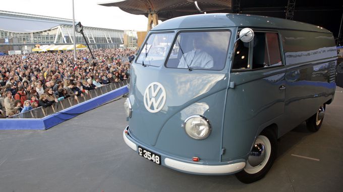 VW Bus