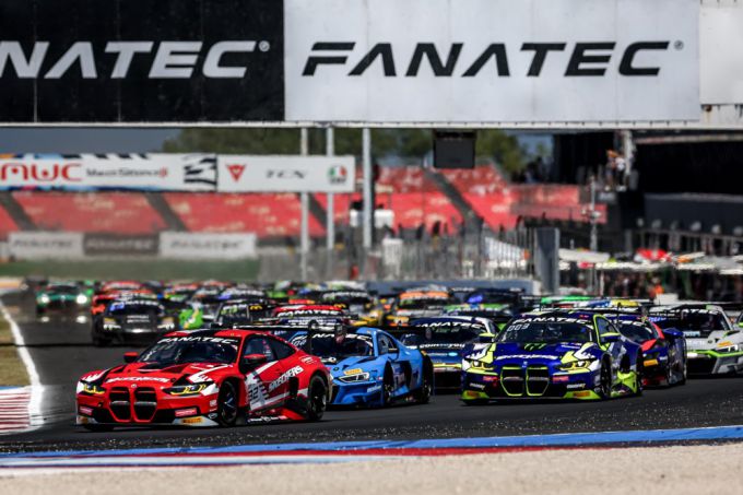 Fanatec GT Europe Sprint Cup Misano Valentino Rossi foto 5
