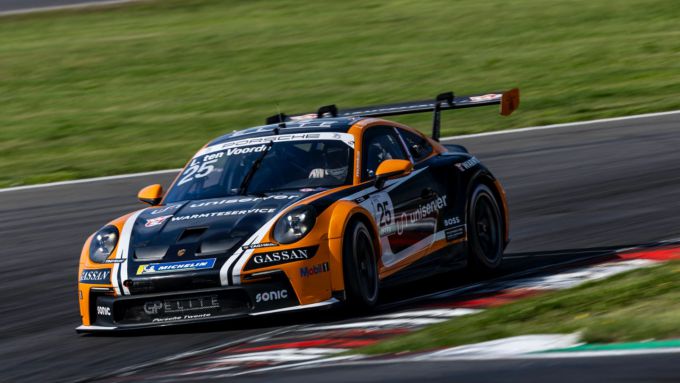 Porsche Carrera Cup Deutschland Lausitzring zaterdagrace Foto 5 Larry ten Voorde actie