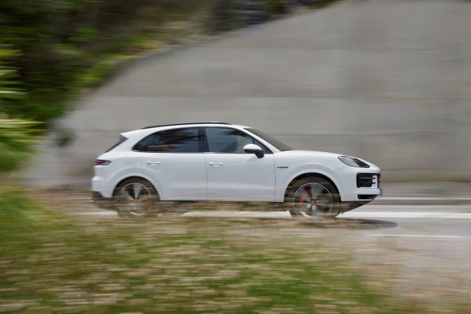 Porsche Cayenne S E-Hybrid foto 4