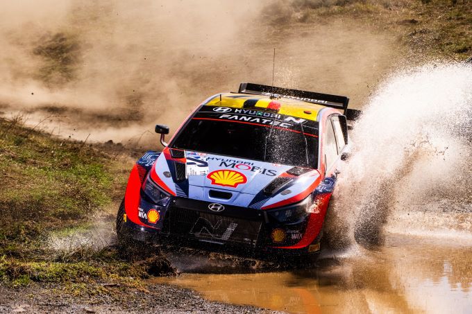 EKO Acropolis Rally Griekenland Thierry_Neuville_Hyundai