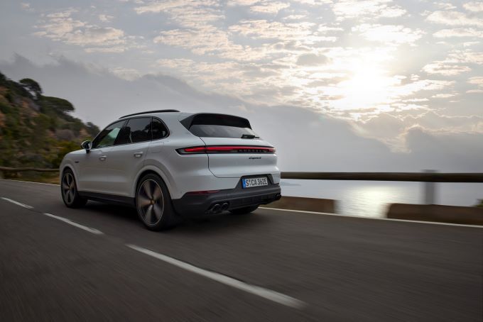 Porsche Cayenne S E-Hybrid foto 6