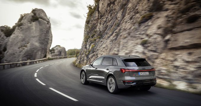 Audi Q8 55 e-tron