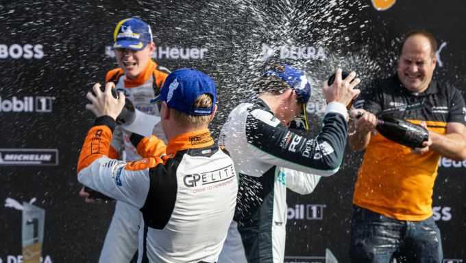 Porsche Carrera Cup Deutschland 2023 seizoensfinale Hockenheimring foto 2