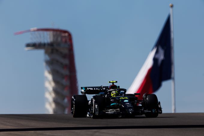 Mercedes_Lewis_Hamilton_actie GP Verenigde Staten Austin