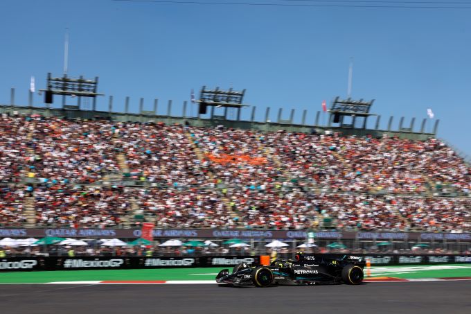 Mercedes GP Mexico Lewis Hamilton Foto 2
