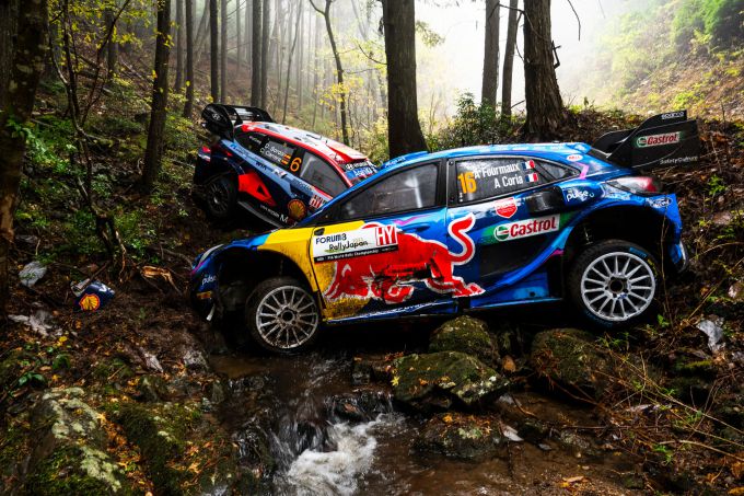 FORUM8 Rally Japan Fourmaux_Sordo_gecrasht