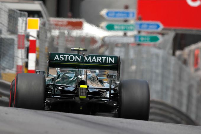 F1