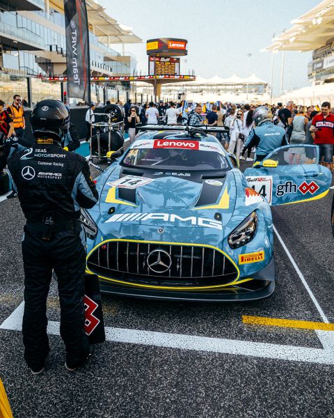 Gulf 12 Hours 2023 Mercedes livery met palmbomen