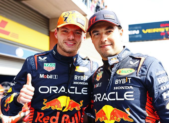 Max_Verstappen_en_Sergio_Perez