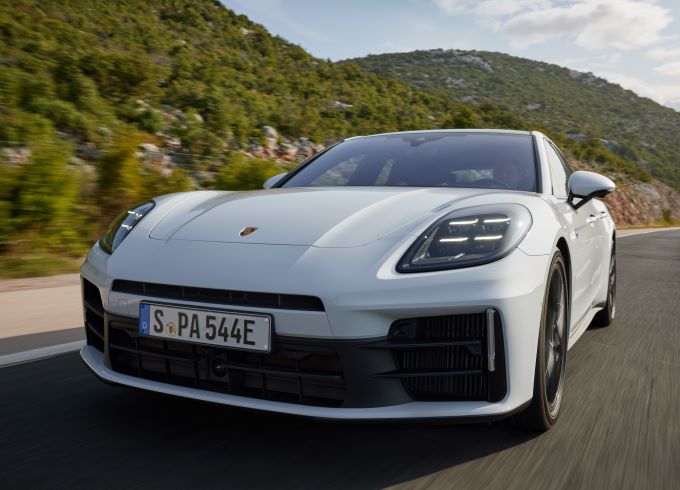 Porsche Panamera 4 E-Hybrid en 4S E-Hybrid Foto 2