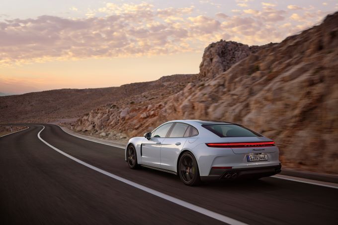 Porsche Panamera 4 E-Hybrid en 4S E-Hybrid Foto 5