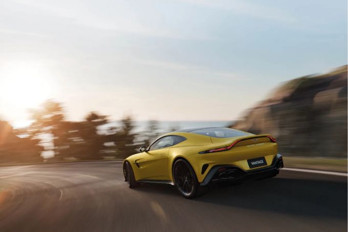 Aston Martin Vantage intro febr 2024 Foto 19